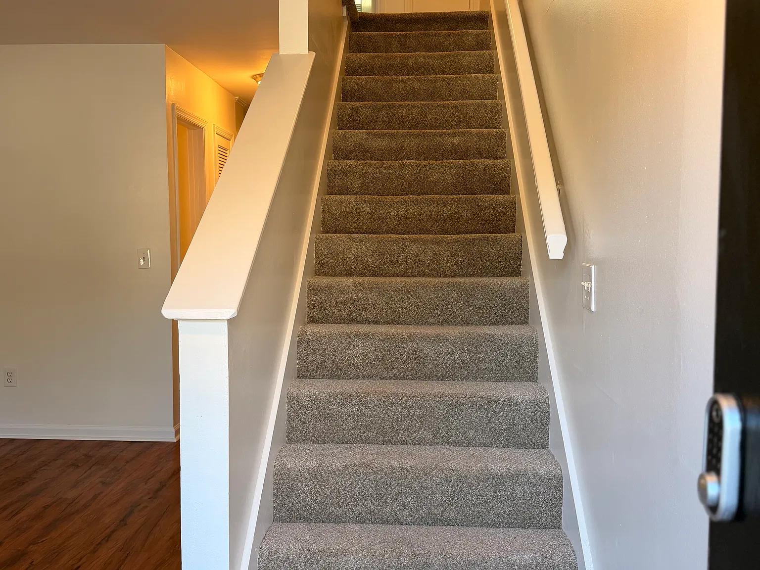 931 Blackrail Ct — Photo 3