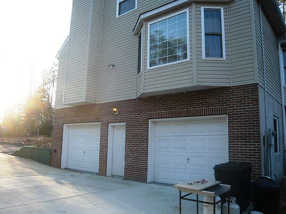 Attached 2+ Car Garage