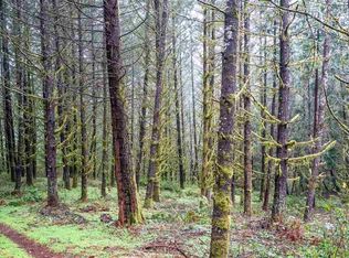 1805 Pioneer Rd, Dallas, OR 97338