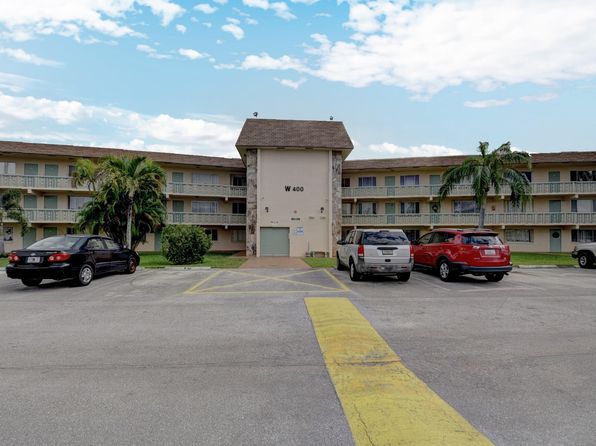 400 Village Green Cir APT 314