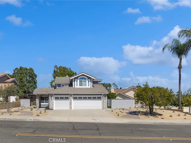 5700 Scotch Pine Rdg — Photo 2