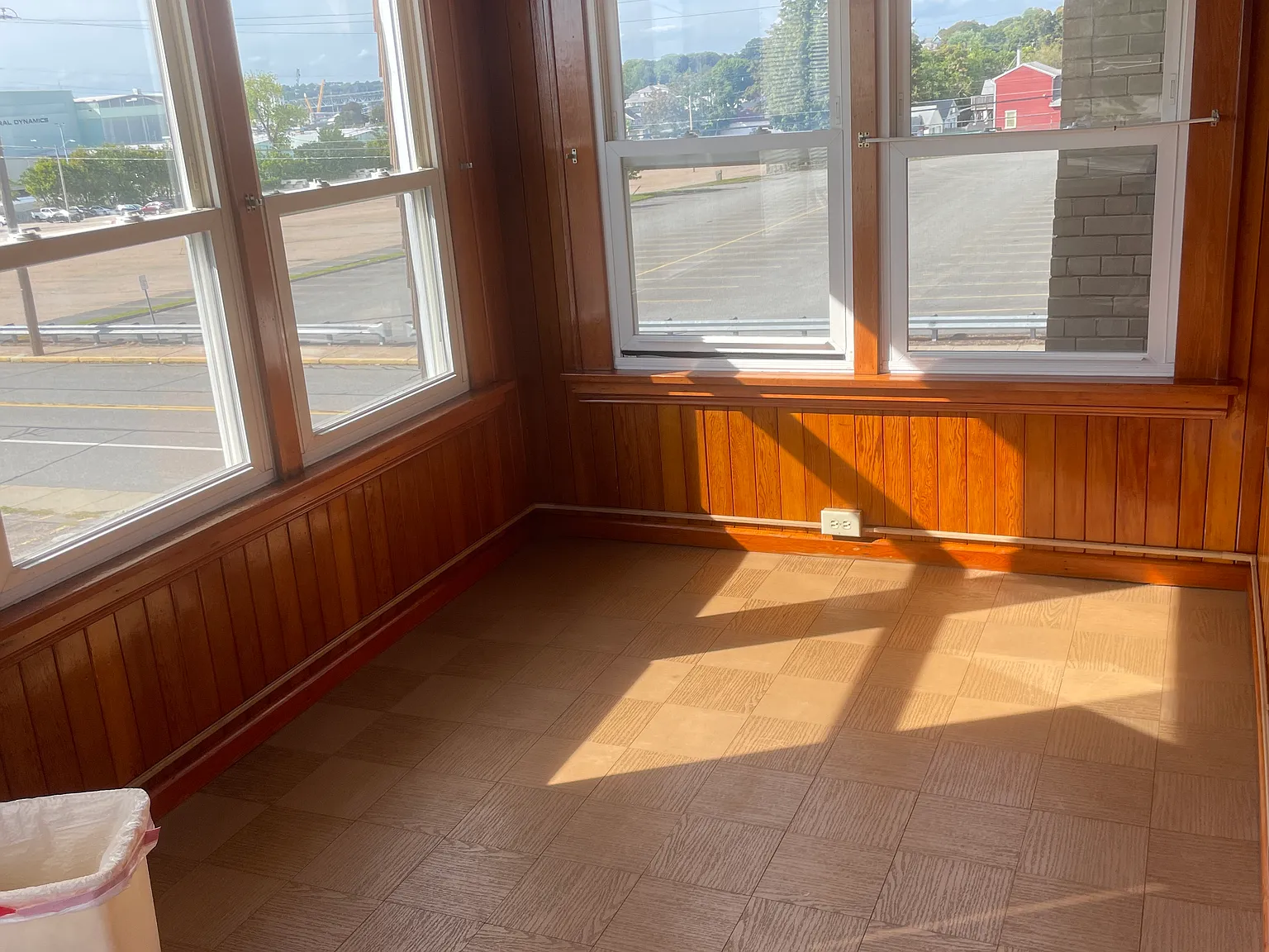3 bed, 2000 sqft, $2,000 — Photo 2