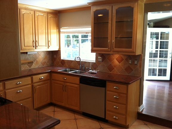 3rd image of 4605 Canoga Ave