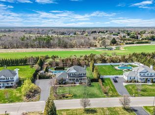 98 Calverton Court, Wading River, NY 11792