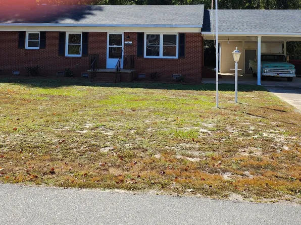 607 W Boundary Street, La Grange, NC 28551