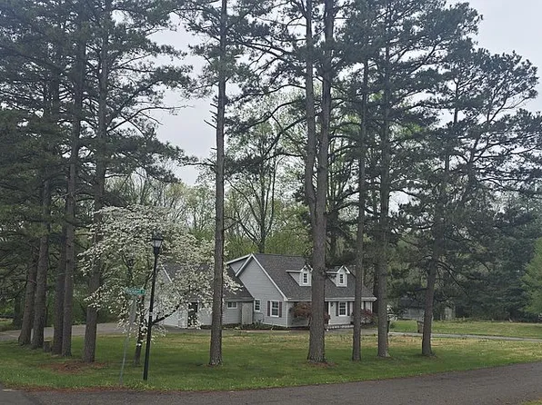 131 Rockport Dr, Cape Girardeau, MO 63701