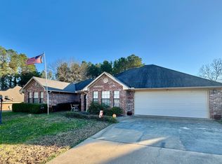 2108 Hummingbird Ln, Idabel, OK 74745