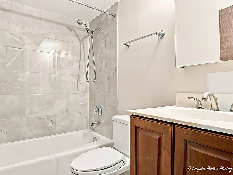 246 Shadowbend Dr — Photo 19