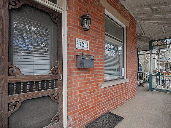 3rd image of 326-328 W 1st Ave