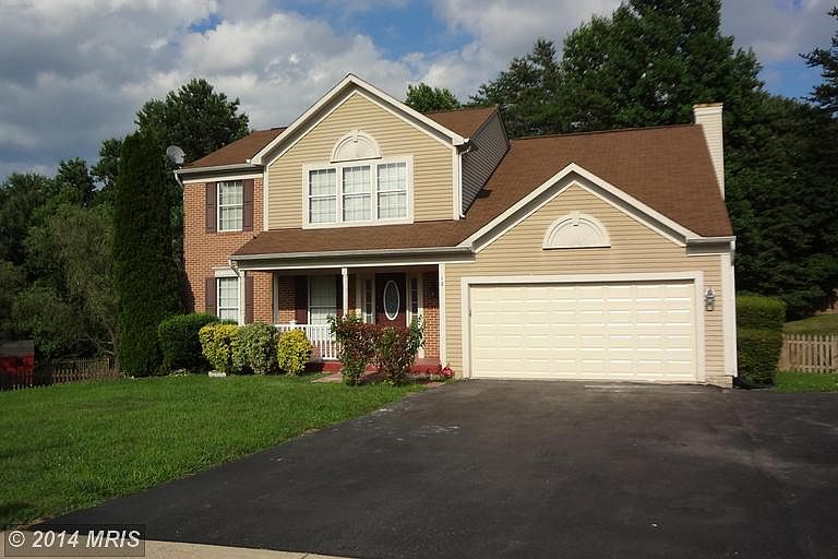 1st image of 12 Quiet Brook Ct
