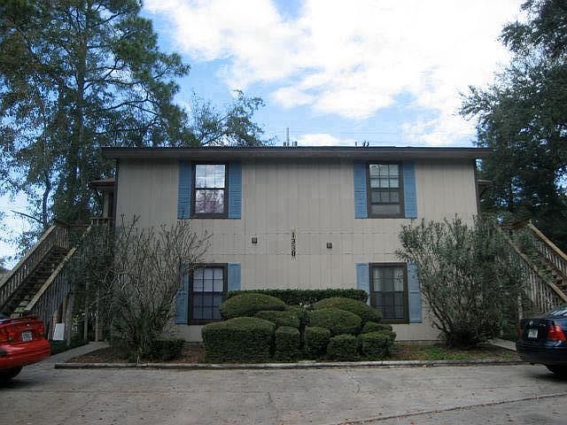 1st image of 1338 Charlotte St