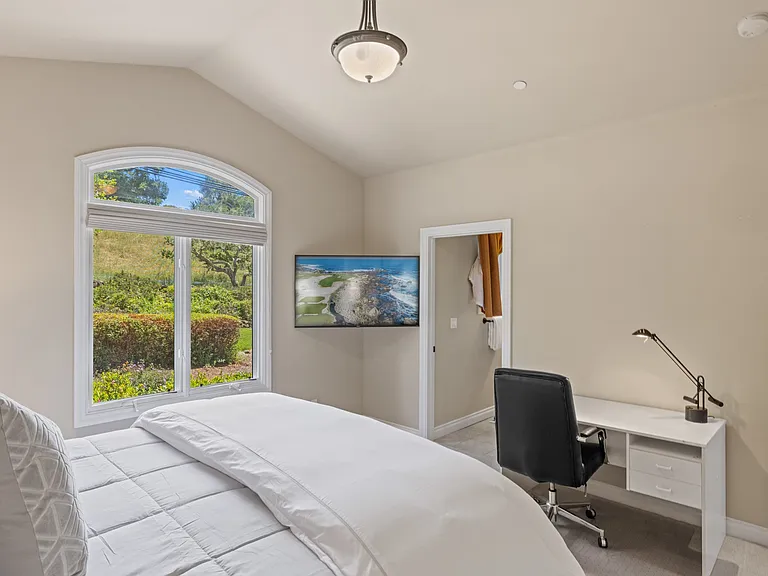 1400 Bonita Dr — Photo 13