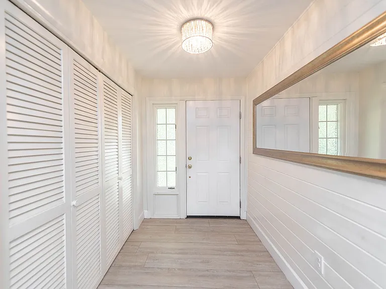 508 Poinsetta Blvd — Photo 22