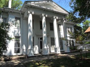 1533 Clay St, Davenport, IA