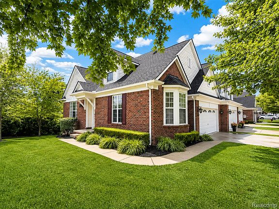 3rd image of 41544 Oconnor Ln