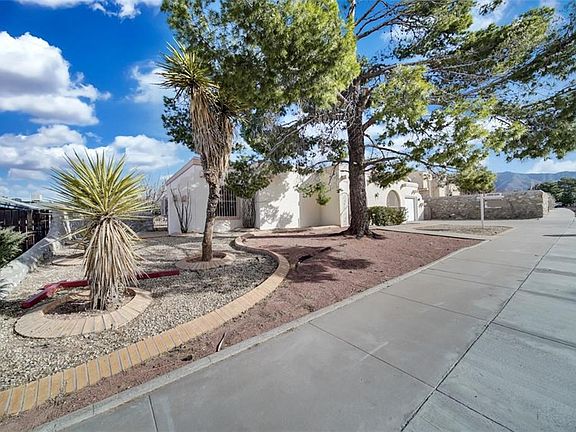 3rd image of 6875 Orizaba Ave