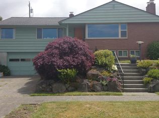 8720 23rd Ave NW, Seattle, WA 98117