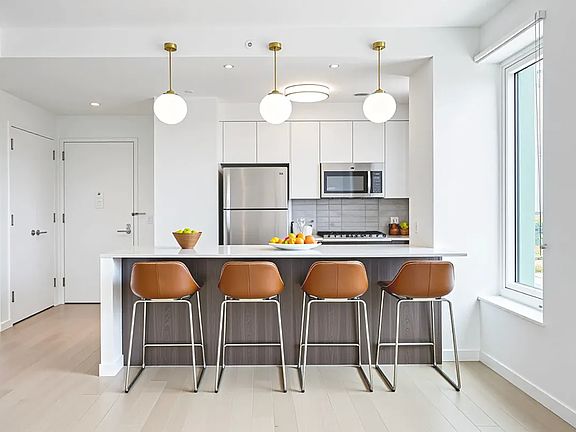 3rd image of 147-40 Archer Ave #2405