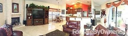 3rd image of 1217 Manor Dr S