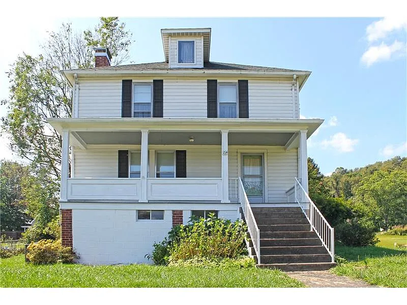 764 Crawford Rd photo 1