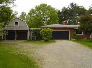 1835 Garwood Dr NE, Lancaster, OH 43130