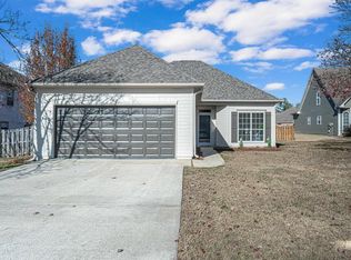 2107 Amberley Woods Ter, Helena, AL 35080