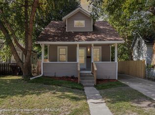 825 Clark St, Lansing, MI 48906