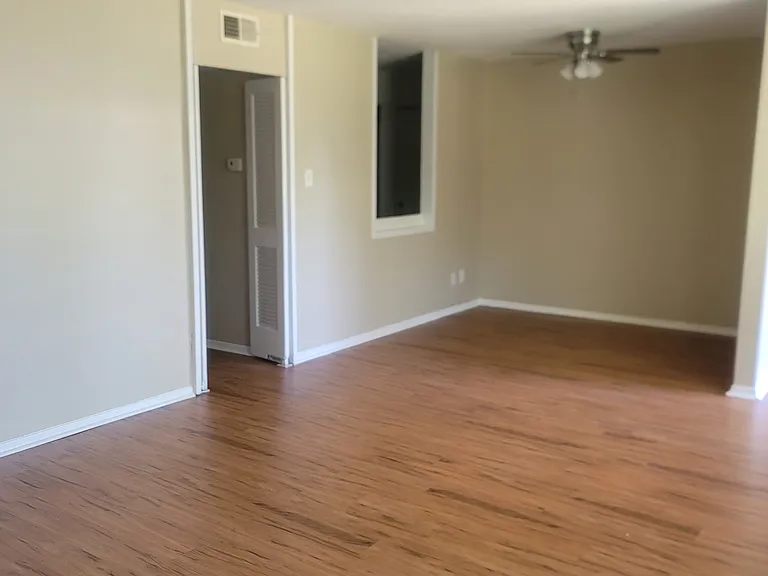 108 N Belvedere Blvd #10 — Photo 5