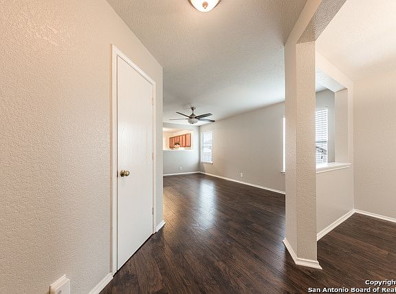 2nd image of 8018 Cavern Hl