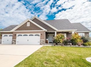231 Box Car Dr, Troy, MO 63379