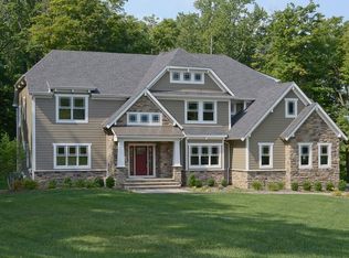 1 Waterfall Dr, Randolph, NJ 07945