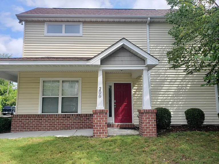851 Norview Ave #206 — Photo 3
