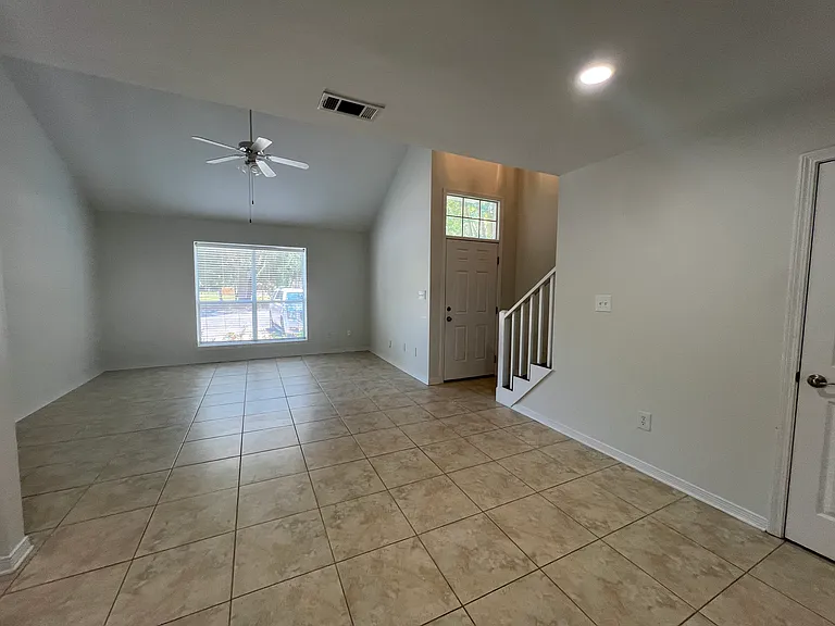 158 Stearns St — Photo 10