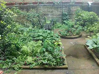 Sold by Washington Realty Corp.