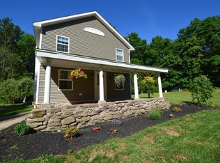 87 Cemetery Rd, Hunlock Creek, PA 18621