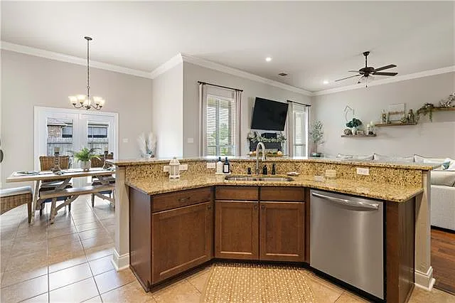 400 Walter Ln — Photo 6