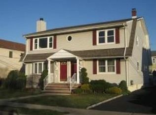 61 Elm St, Clifton, NJ 07013