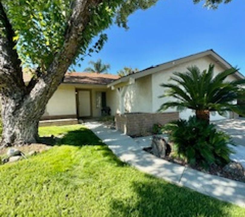 1st image of 2189 Glenrio Way