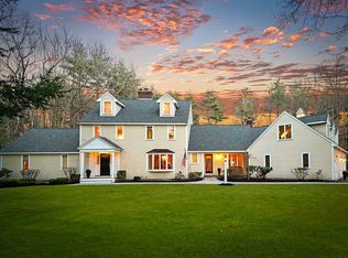 22 W Parish Ln, Boxford, MA 01921