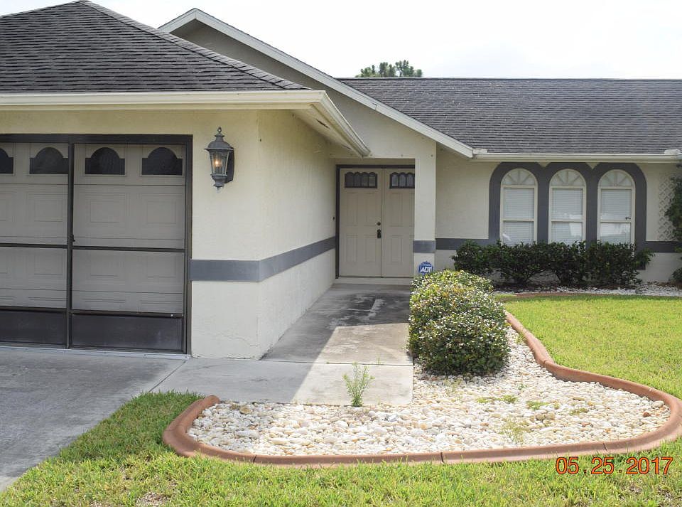 1st image of 2374 SW Alminar St