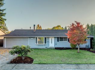 2076 NE 9th Ave, Hillsboro, OR