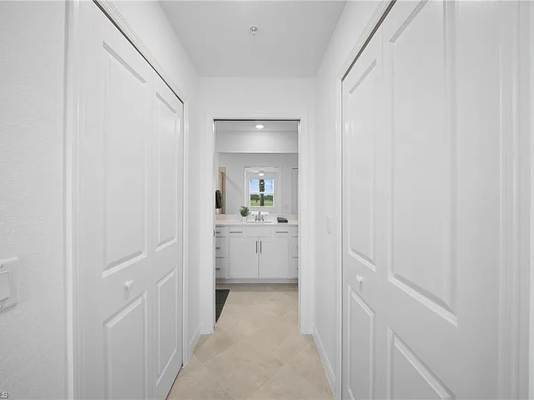 15285 Green Acres Ave #414 — Photo 24