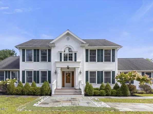 81 Masters Common North, Queensbury, NY 12804