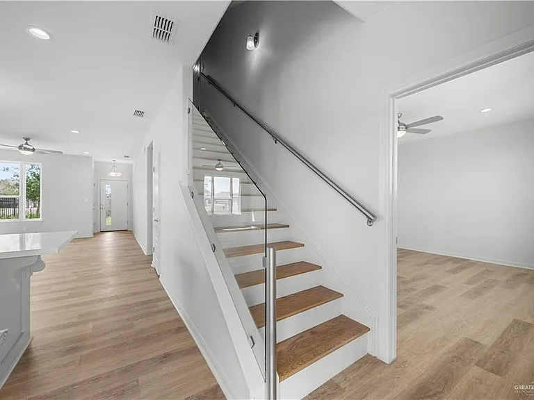 700 S Tecate Dr — Photo 8