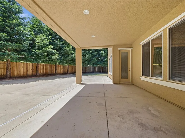 4319 Cadee Ct — Photo 43
