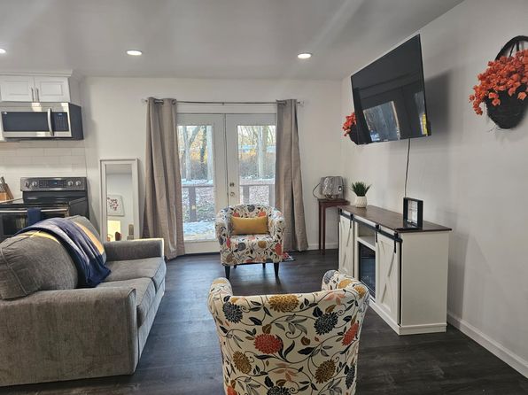 (undisclosed Address)