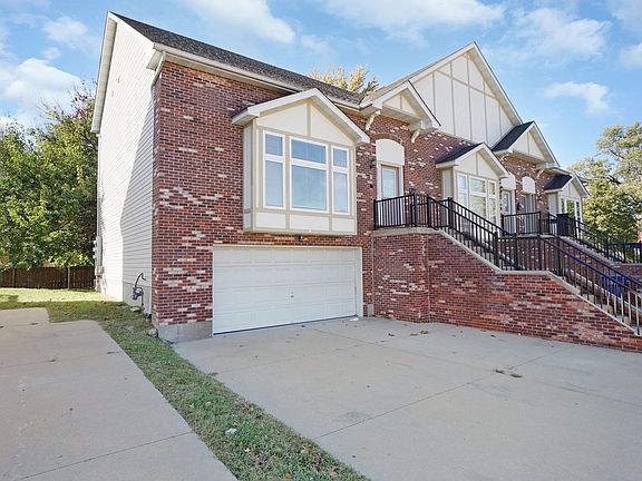 2nd image of 5 Cabanne Townhome Dr