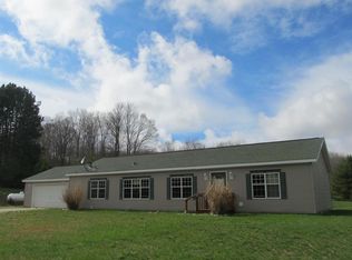 6347 Crooked River Cir, Alanson, MI 49706