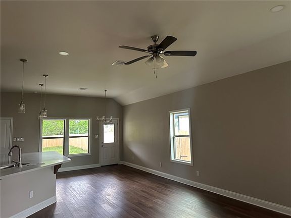 2nd image of 2581 Dove Crossing Ln