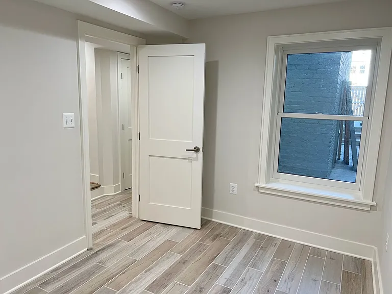 1125 Fairmont St NW — Photo 6
